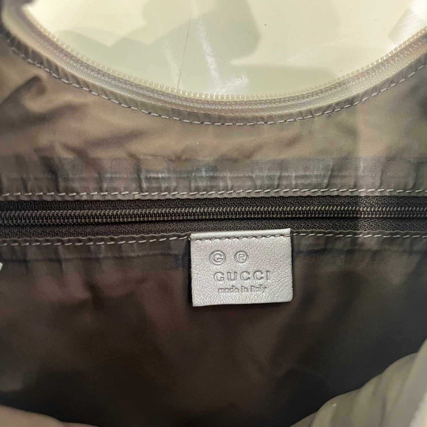 Gucci silver leather shoulder bag