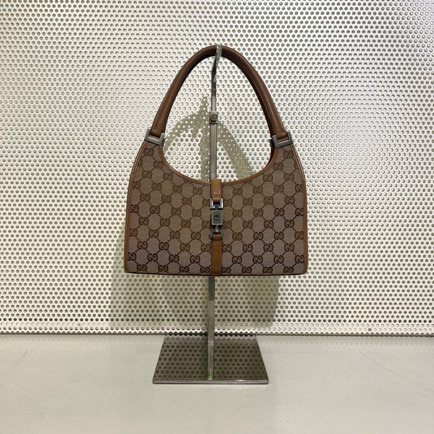 Gucci light brown monogram shoulder bag